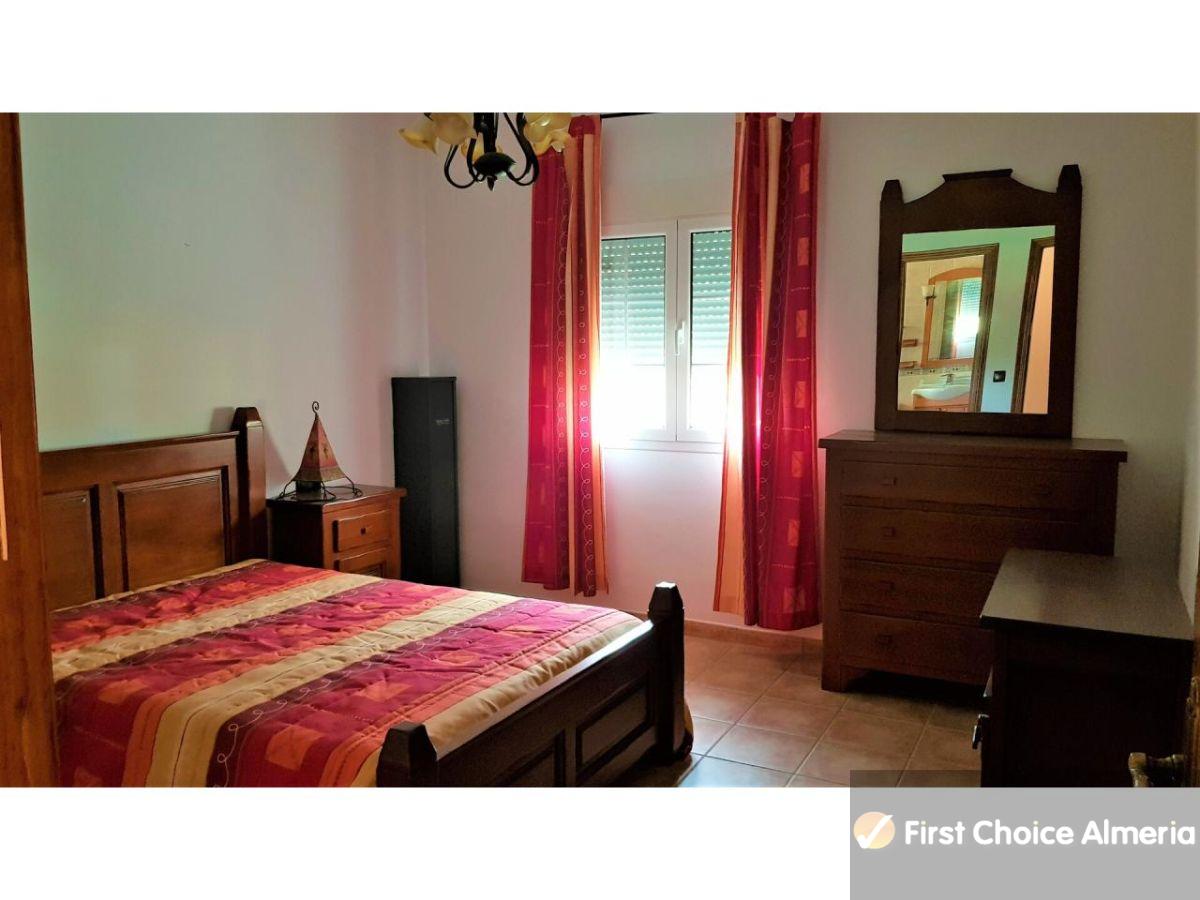 For sale of chalet in Los Gallardos