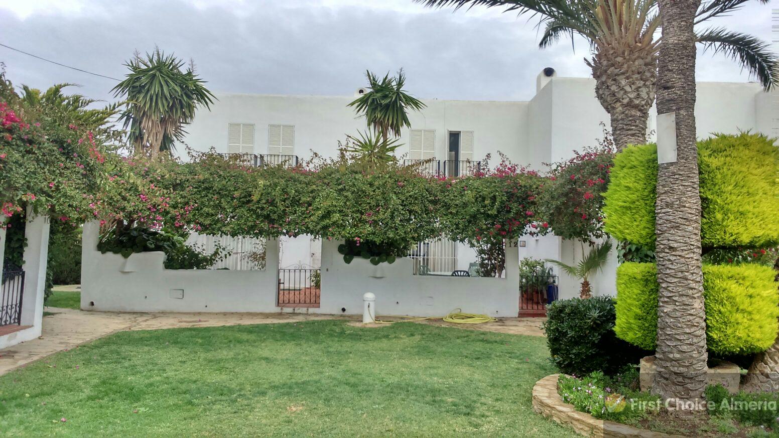 For sale of duplex in Mojácar