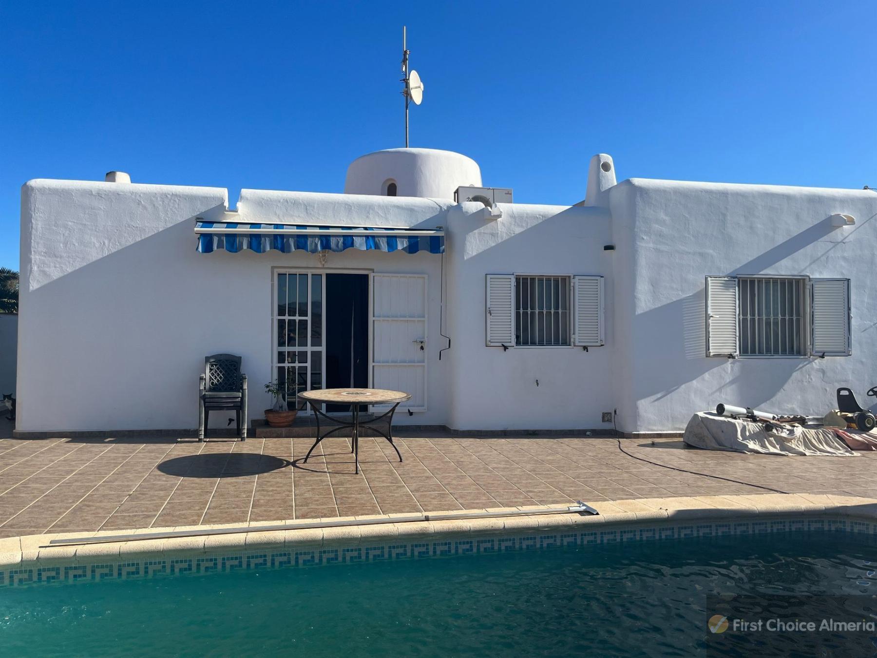For sale of chalet in Cuevas del Almanzora