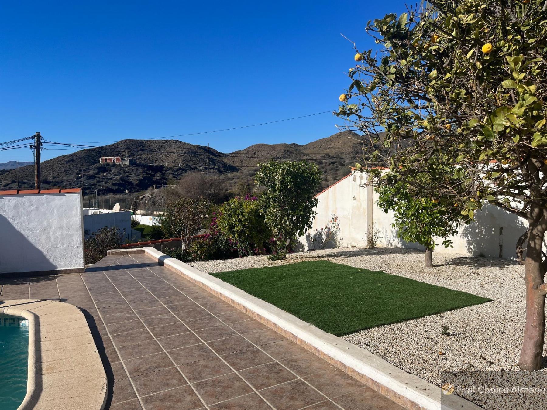 For sale of chalet in Cuevas del Almanzora