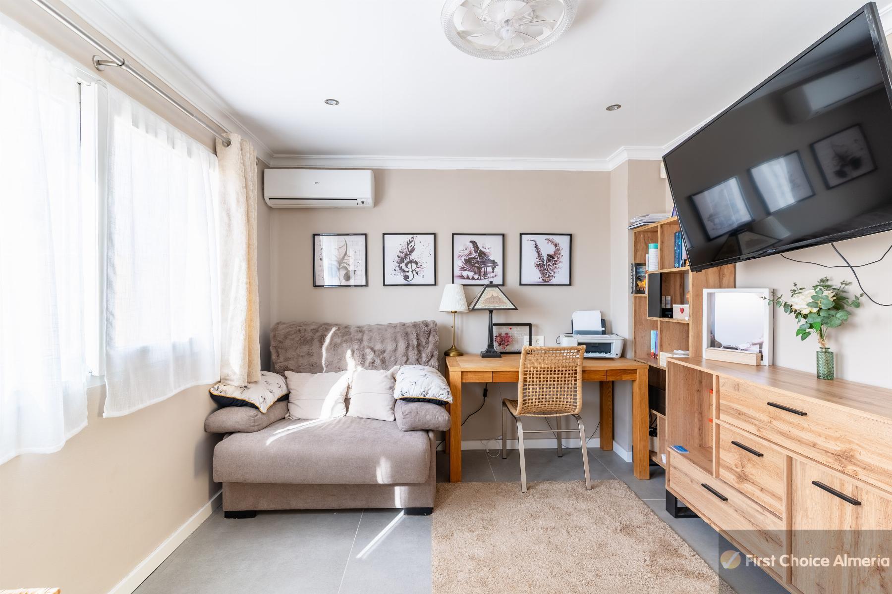 Venta de villa en Garrucha