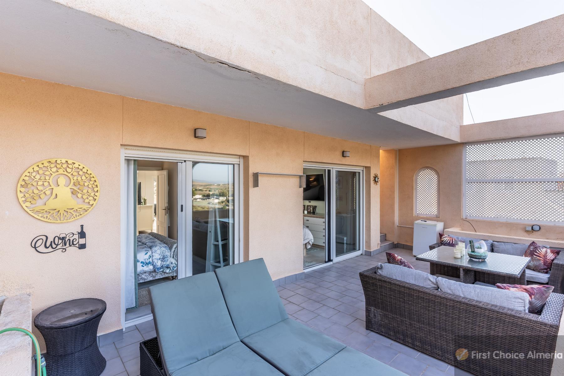 Venta de villa en Garrucha