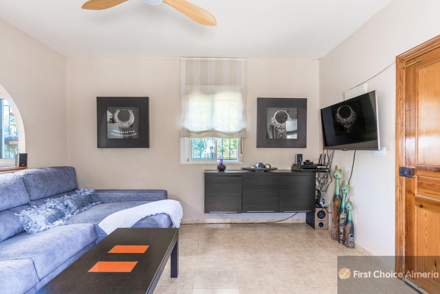 Venta de chalet en Vera