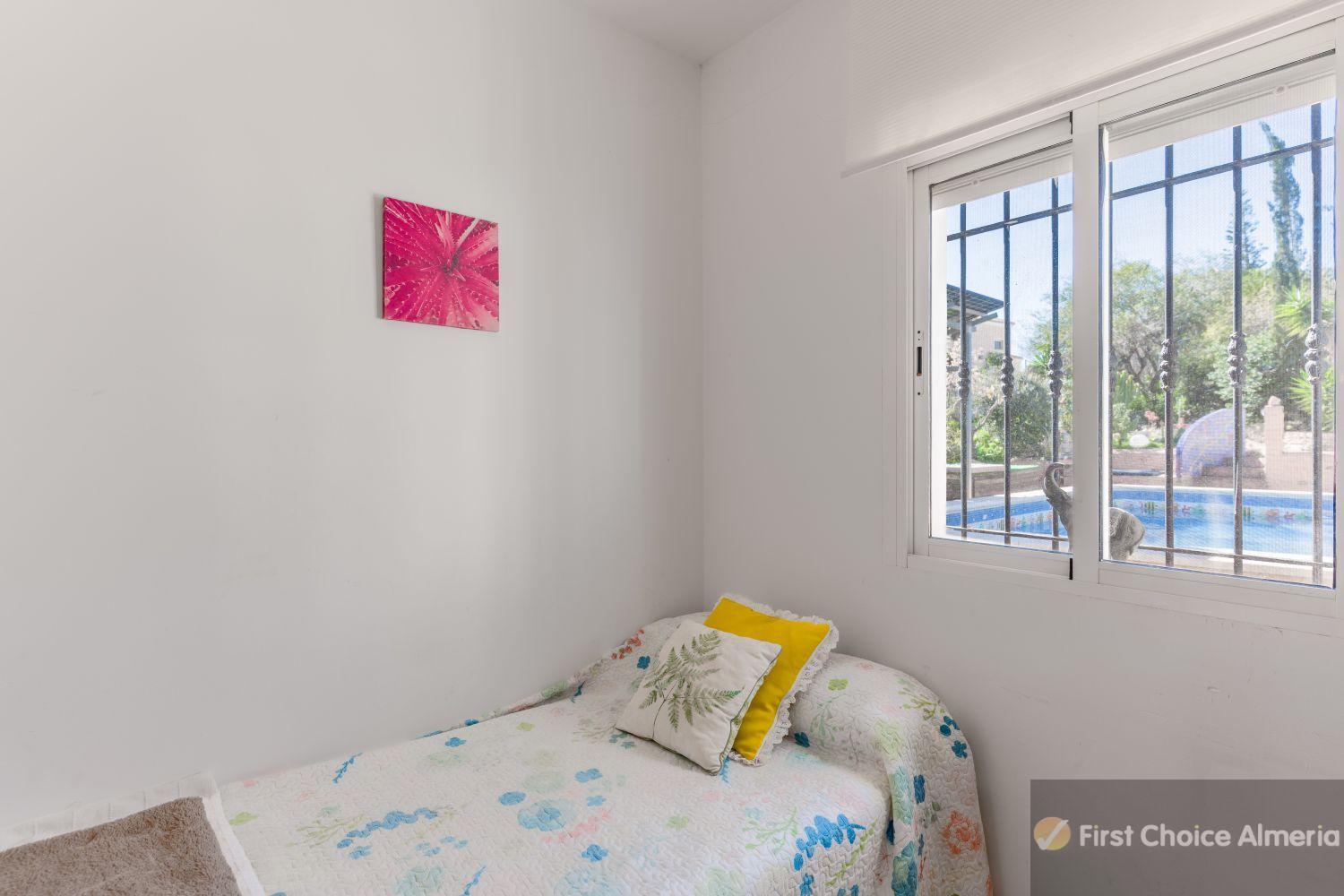 Venta de chalet en Vera