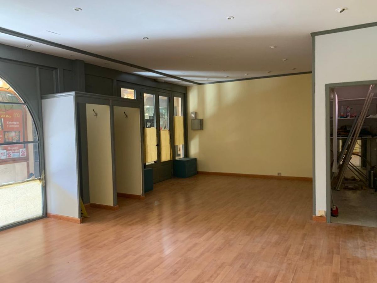 For rent of commercial in San Lorenzo de El Escorial