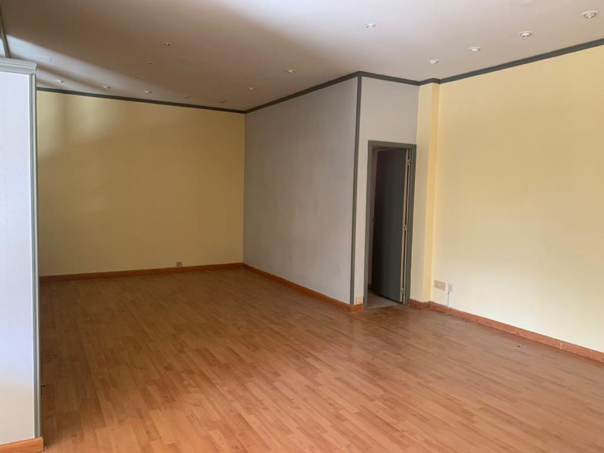 For rent of commercial in San Lorenzo de El Escorial