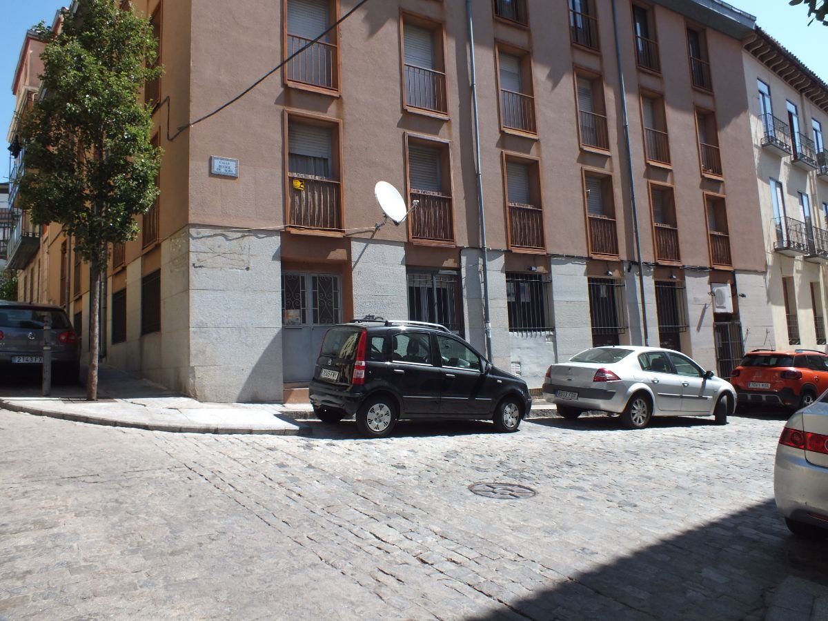 For rent of commercial in San Lorenzo de El Escorial