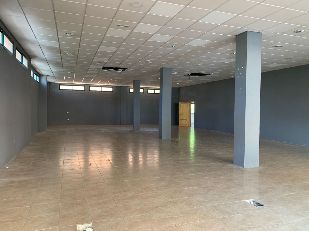 For rent of commercial in San Lorenzo de El Escorial