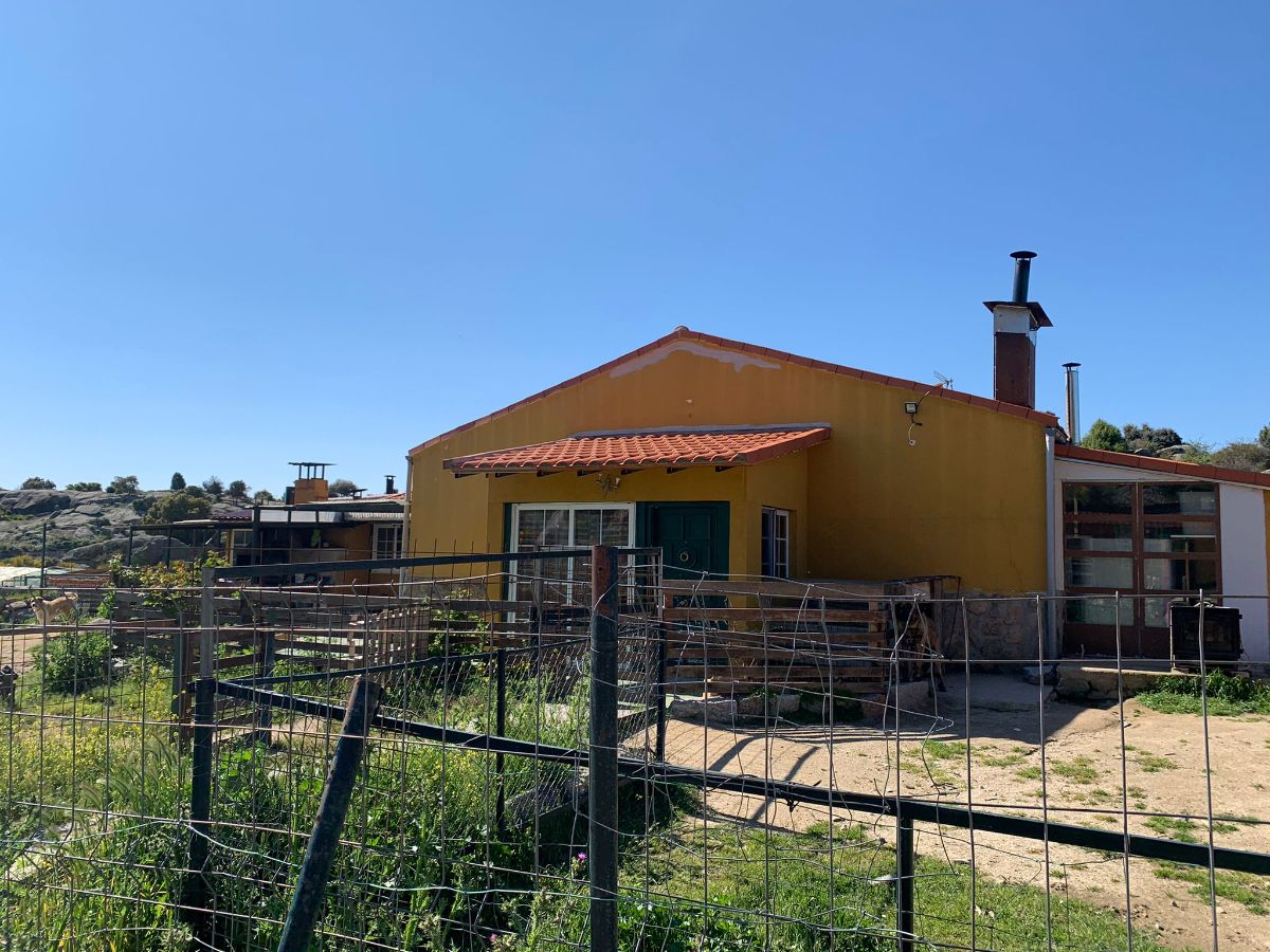 Venta de finca rústica en Robledo de Chavela