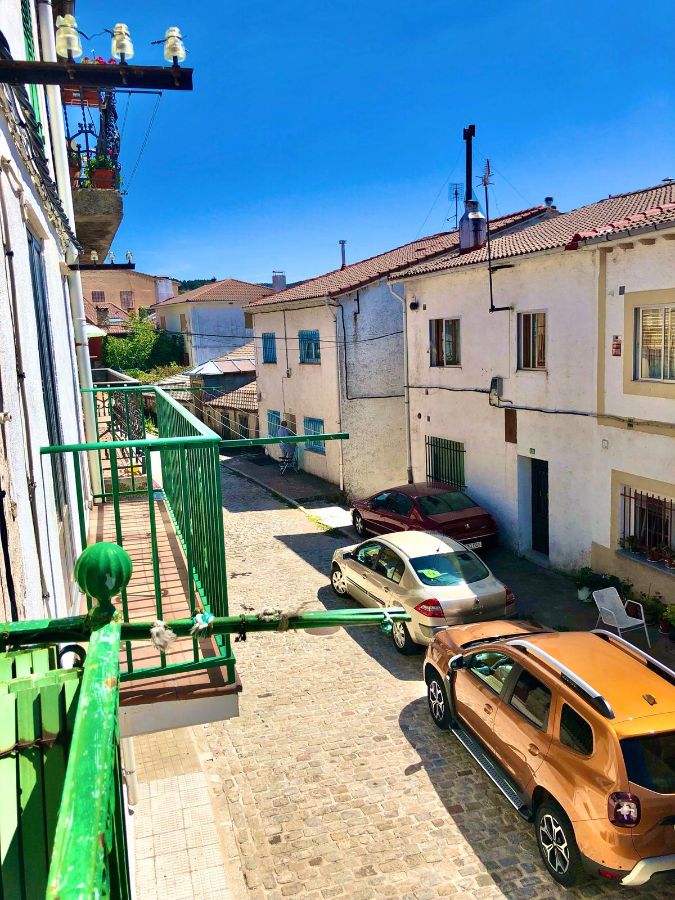 For sale of house in Peguerinos