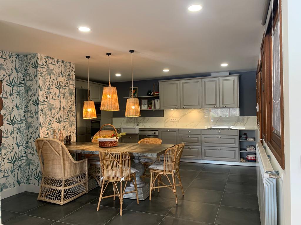 For sale of flat in San Lorenzo de El Escorial