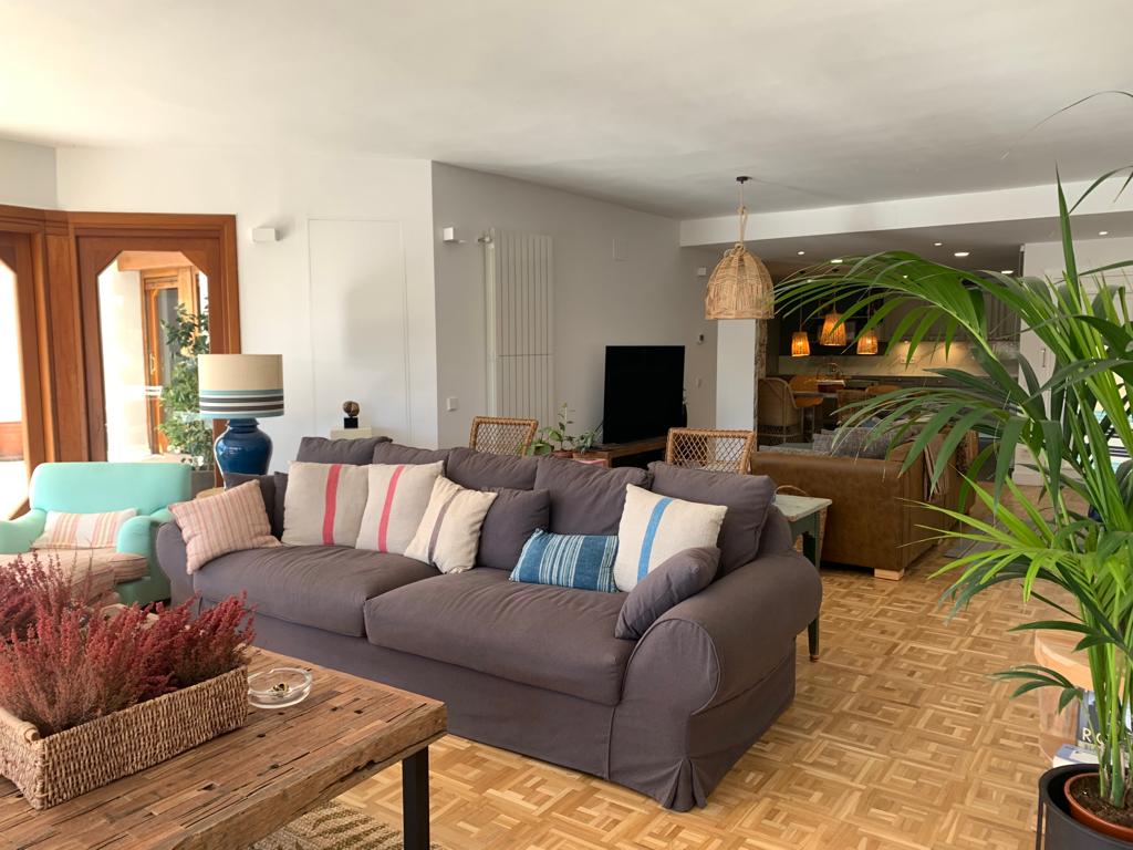 For sale of flat in San Lorenzo de El Escorial