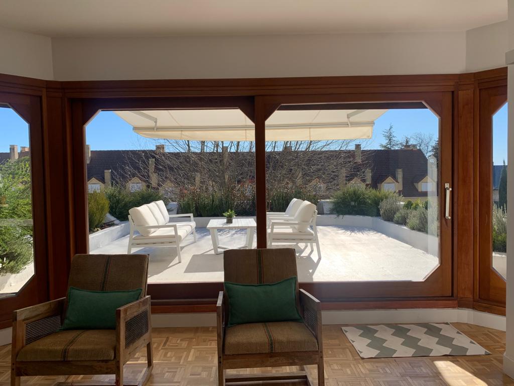 For sale of flat in San Lorenzo de El Escorial