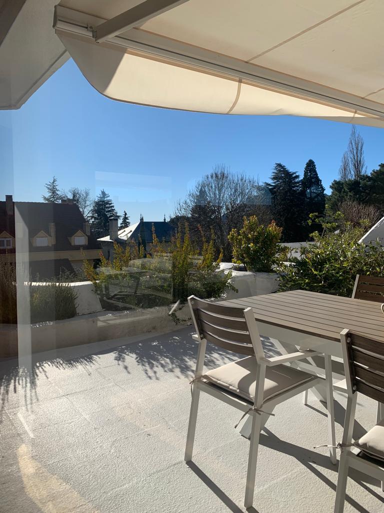For sale of flat in San Lorenzo de El Escorial