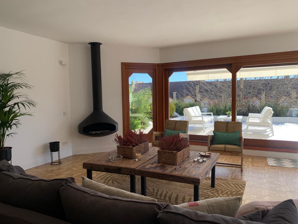 For sale of flat in San Lorenzo de El Escorial