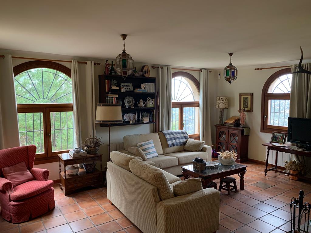 For sale of chalet in Robledo de Chavela