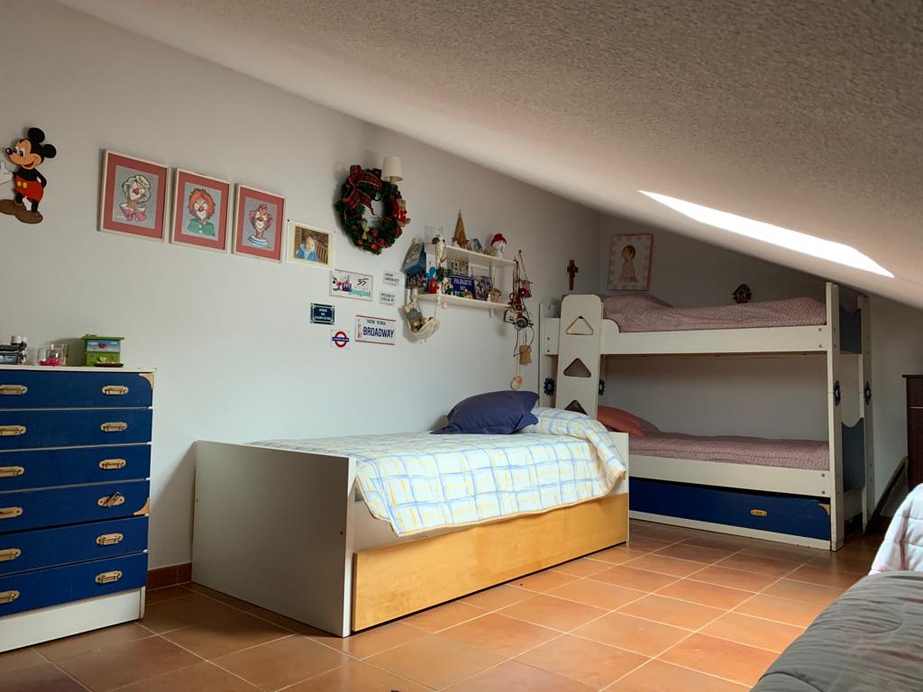 For sale of chalet in Robledo de Chavela