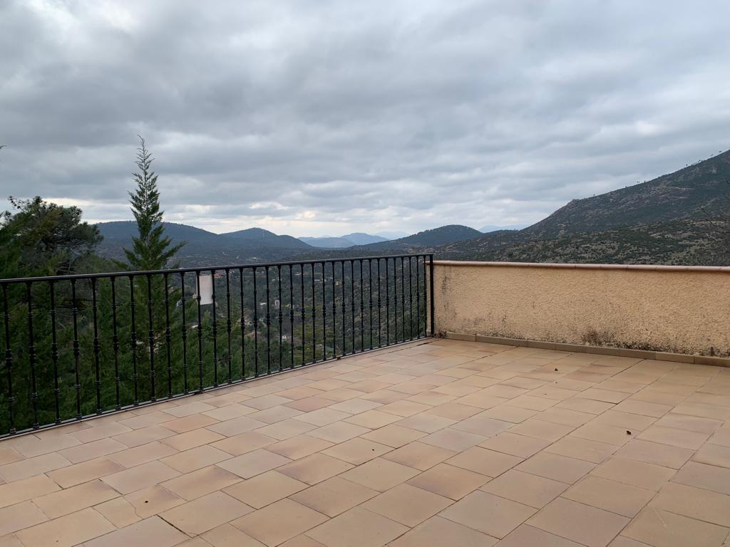 For sale of chalet in Robledo de Chavela
