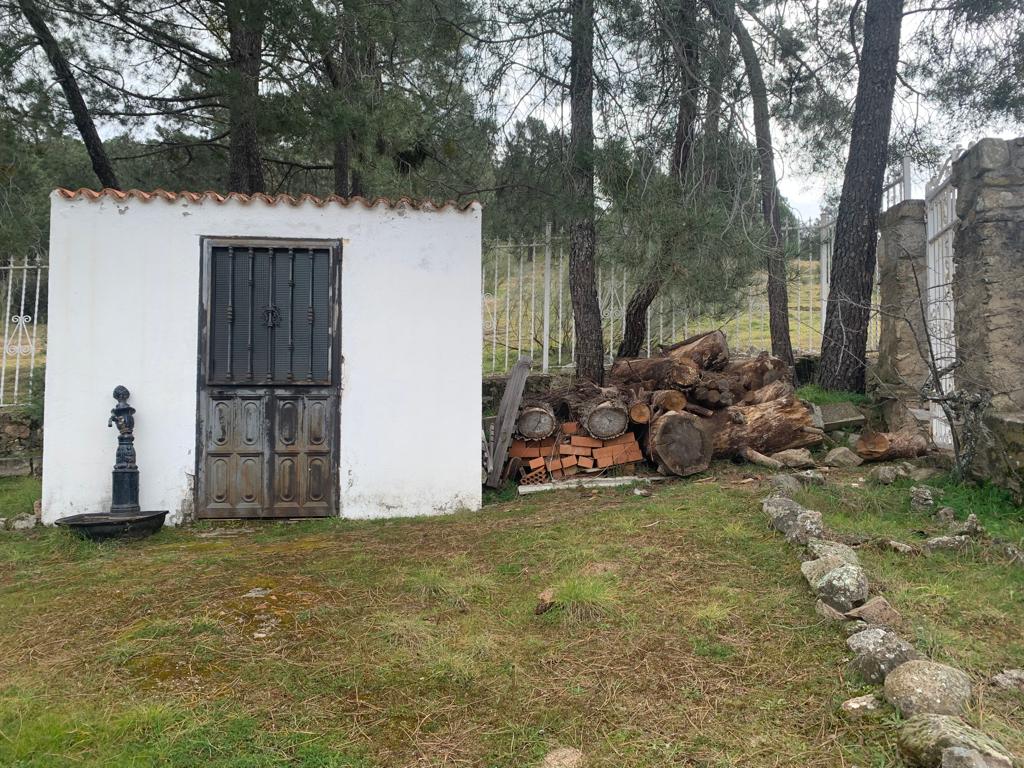 For sale of chalet in Valdemaqueda