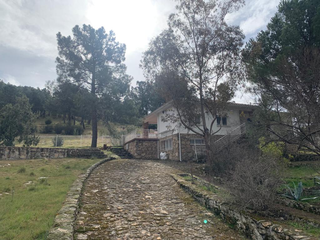 For sale of chalet in Valdemaqueda