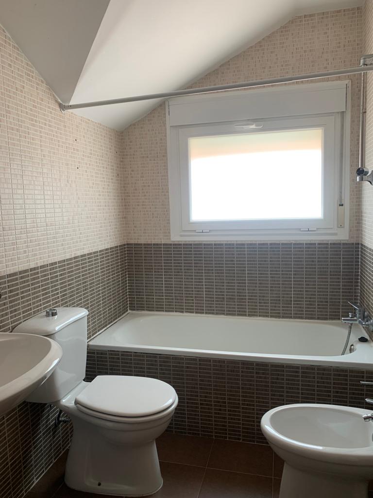 For sale of duplex in San Lorenzo de El Escorial