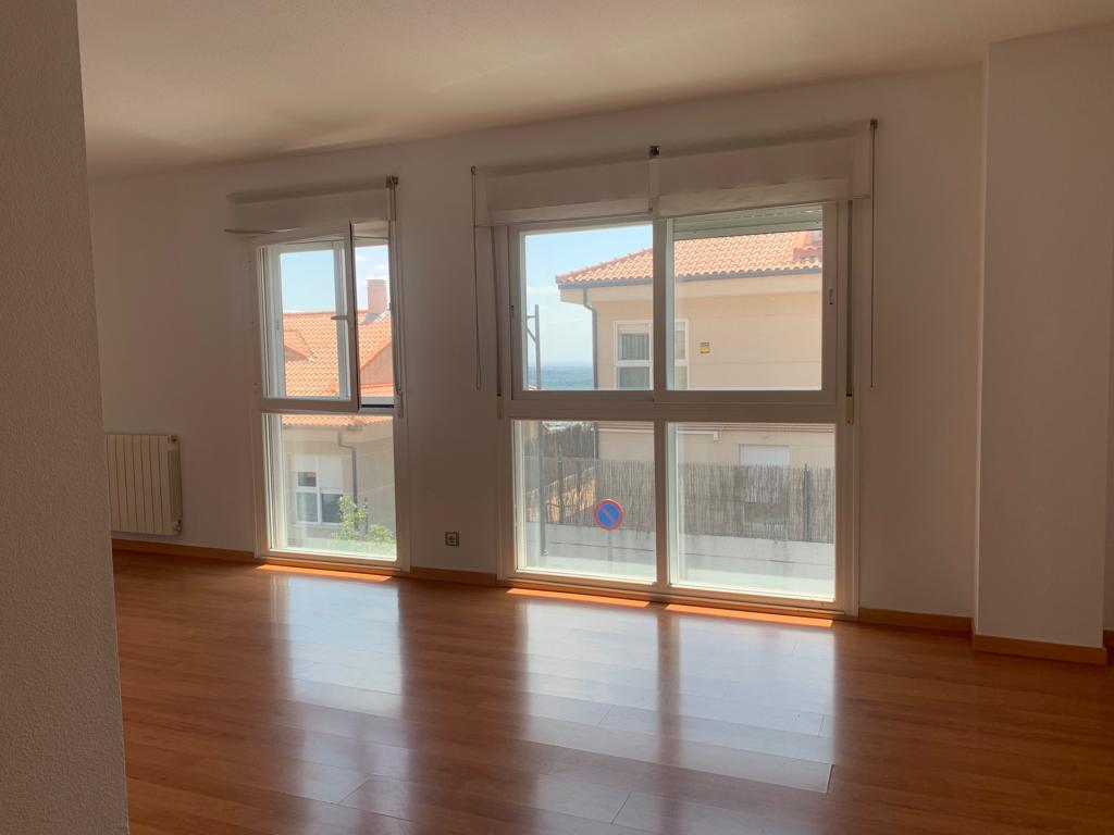 For sale of duplex in San Lorenzo de El Escorial
