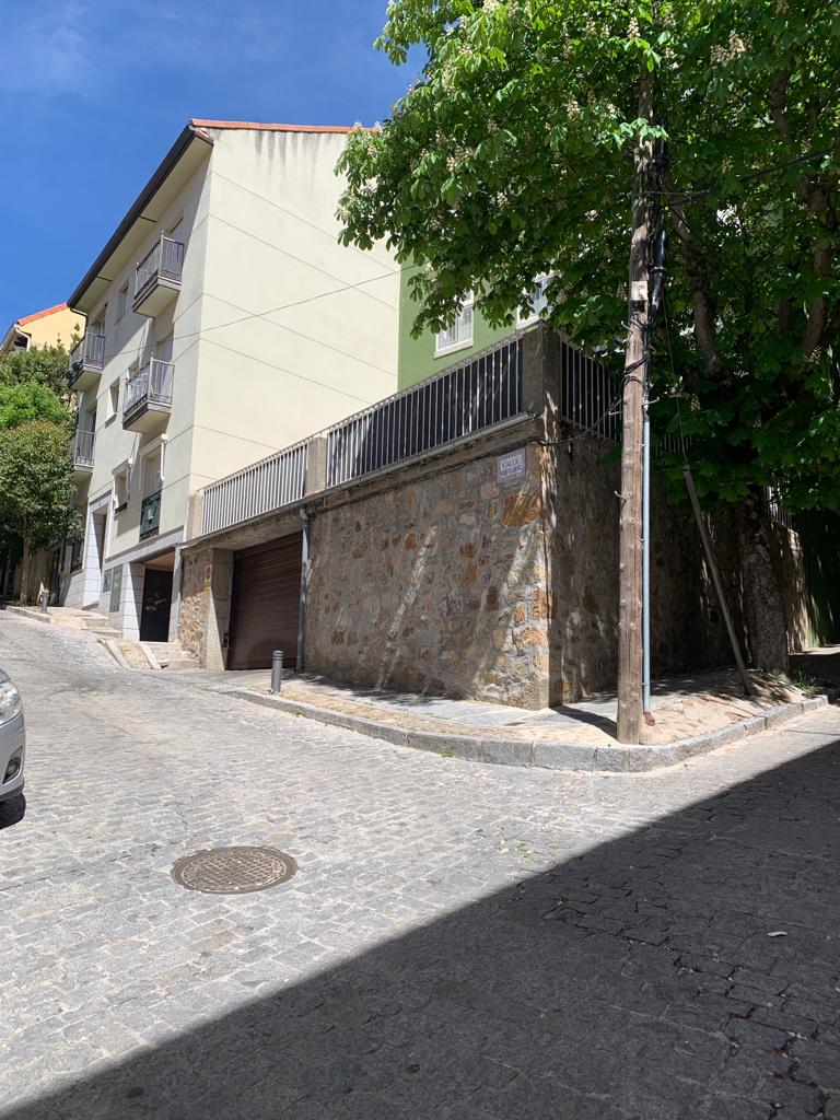 Garaje en alquiler en Centro, San Lorenzo de El Escorial