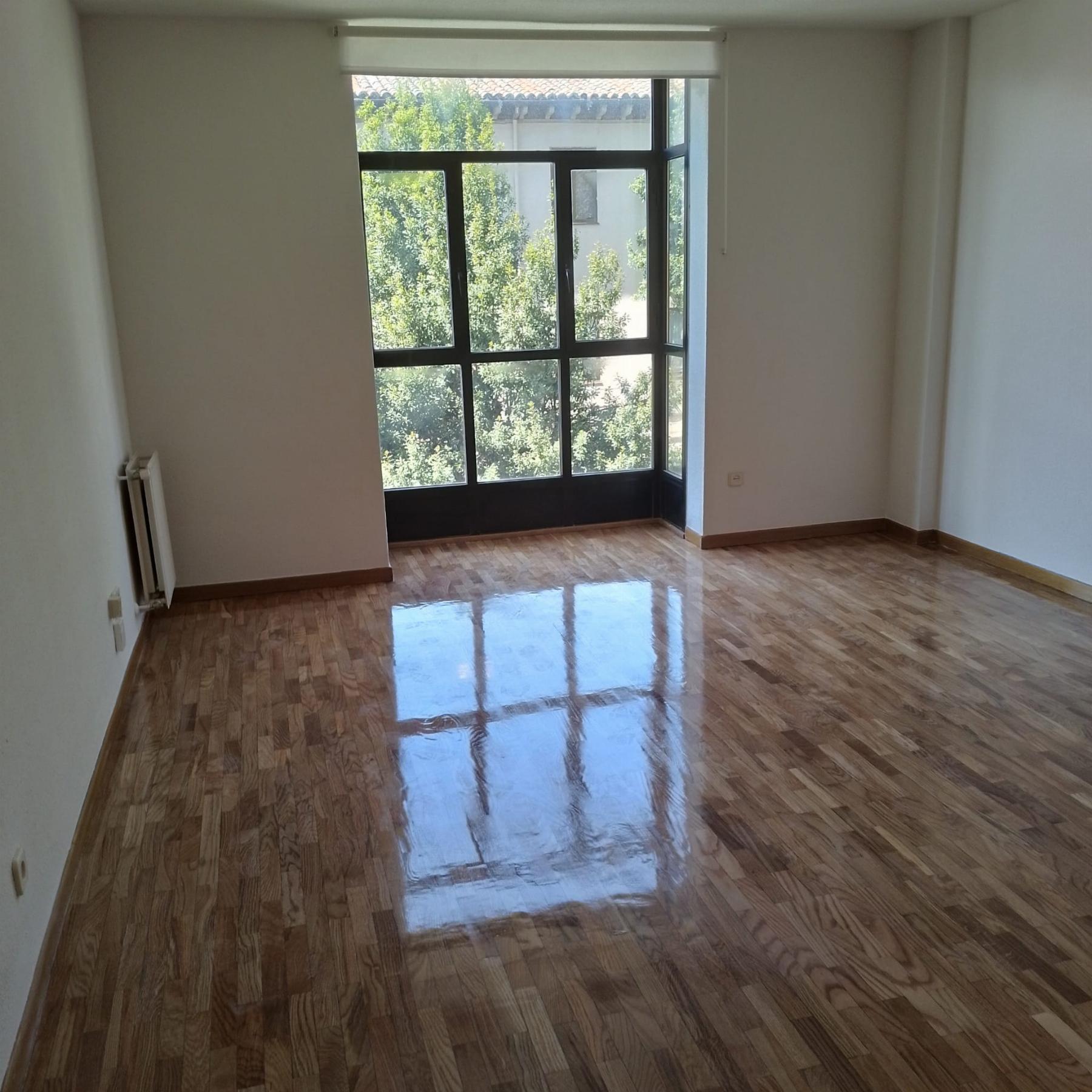 For rent of apartment in San Lorenzo de El Escorial