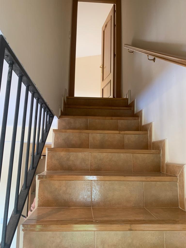 For sale of duplex in Peguerinos