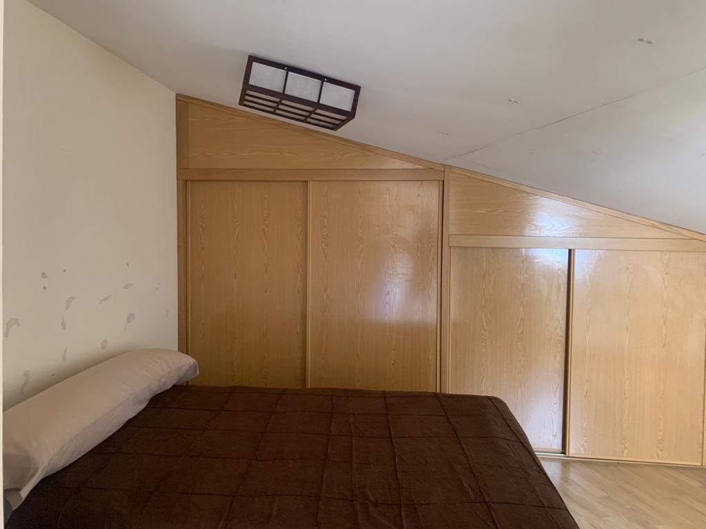 For sale of duplex in Peguerinos