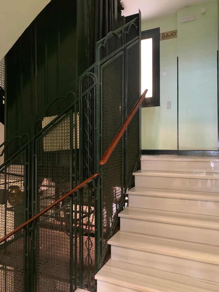 For rent of commercial in Madrid