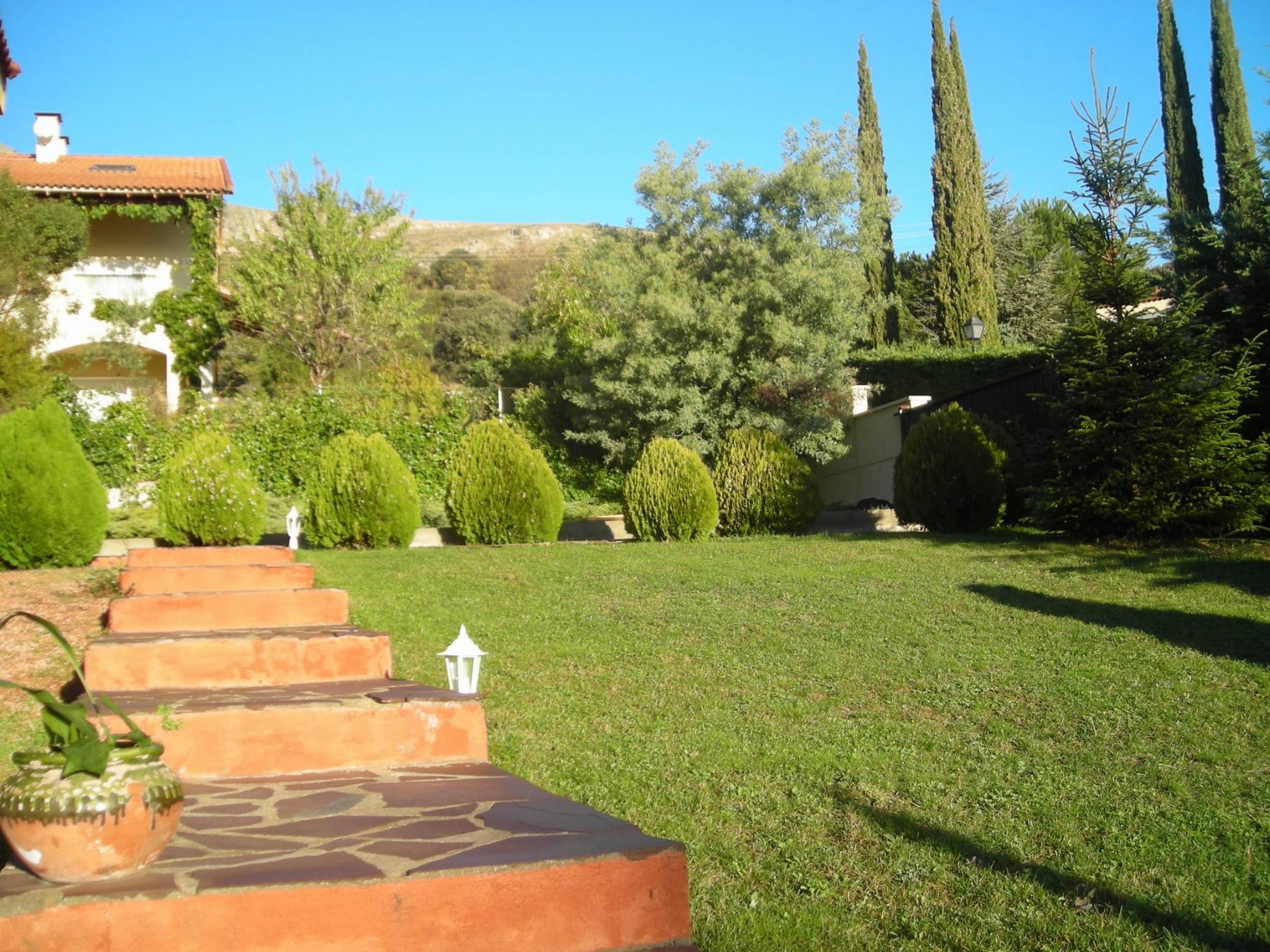 For sale of chalet in San Lorenzo de El Escorial