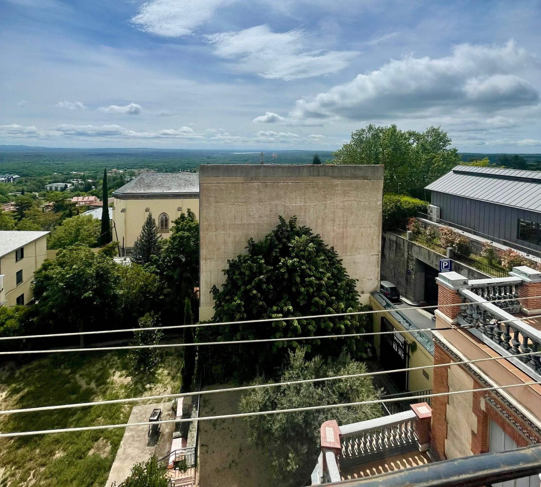 For sale of flat in San Lorenzo de El Escorial