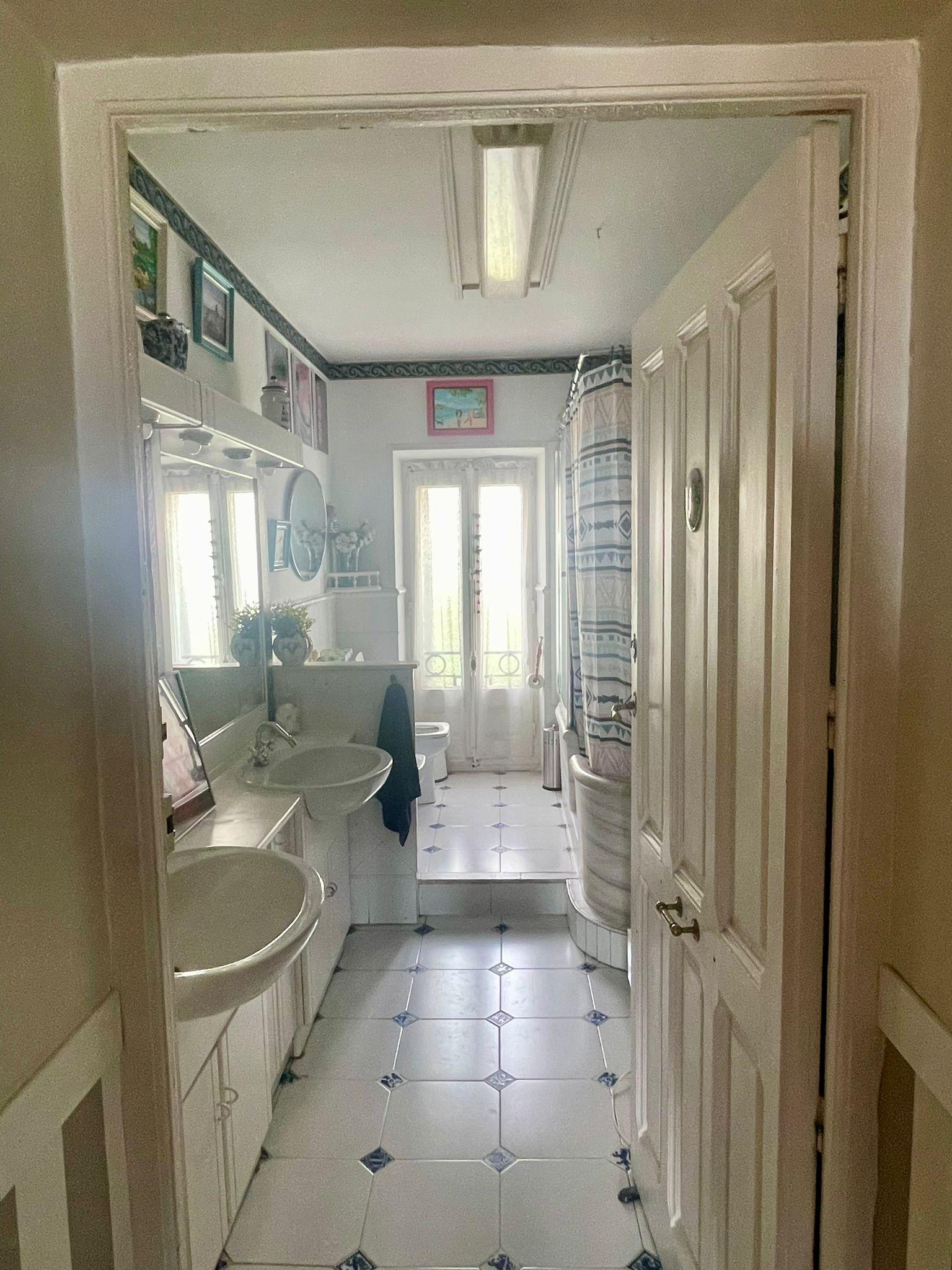 For sale of flat in San Lorenzo de El Escorial