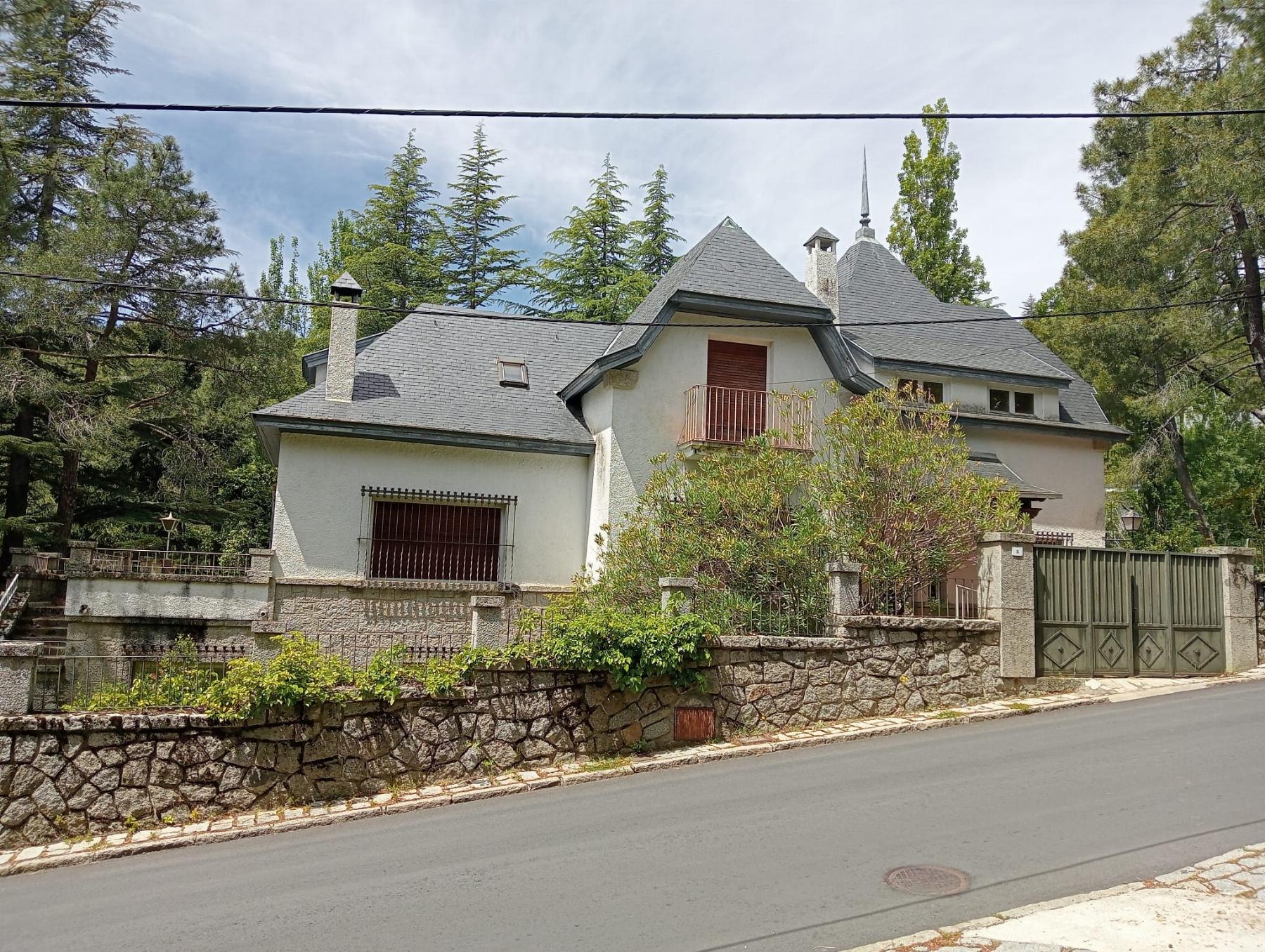 For sale of house in San Lorenzo de El Escorial