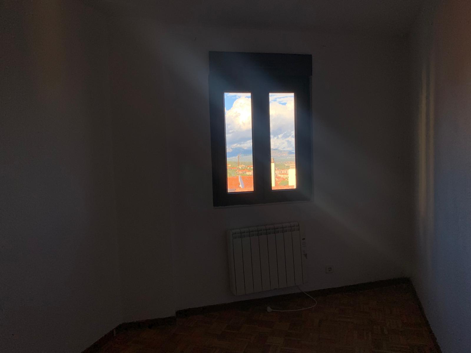 For sale of flat in San Lorenzo de El Escorial