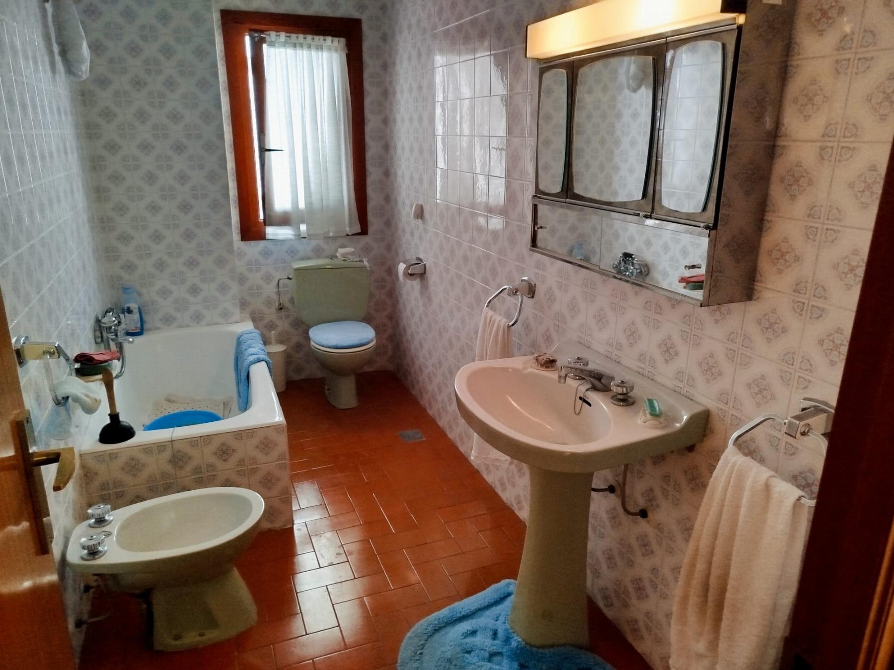 For sale of house in Peguerinos