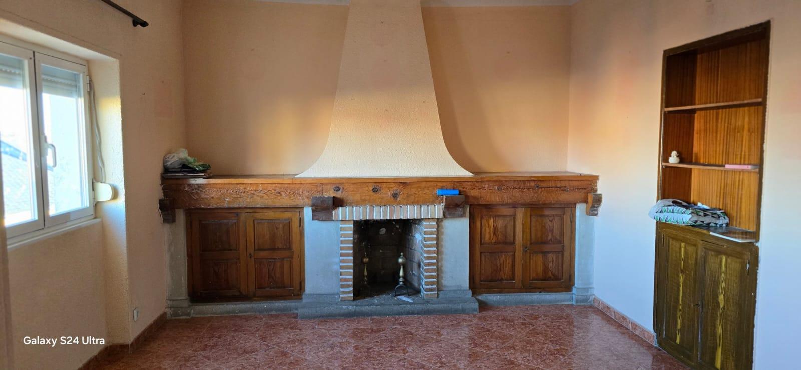 For sale of flat in San Lorenzo de El Escorial