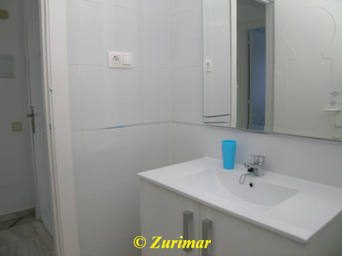 For rent of apartment in Roquetas de Mar