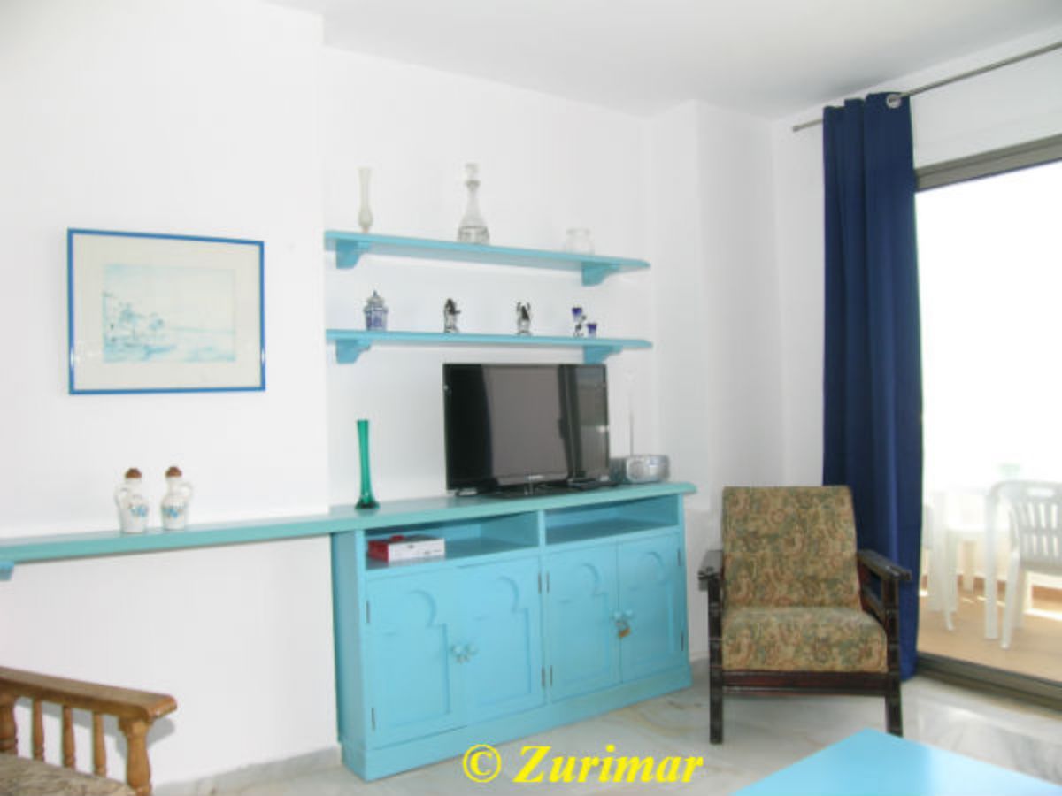 For rent of apartment in Roquetas de Mar