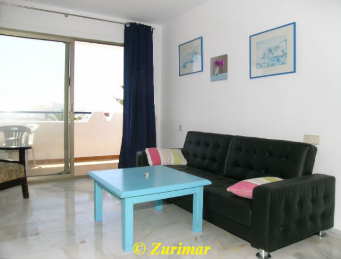 For rent of apartment in Roquetas de Mar