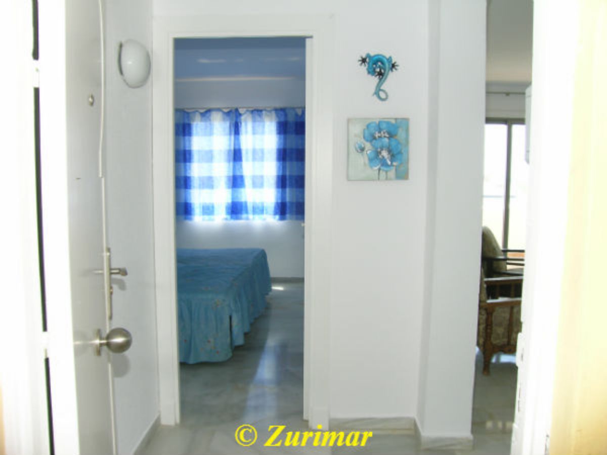 For rent of apartment in Roquetas de Mar