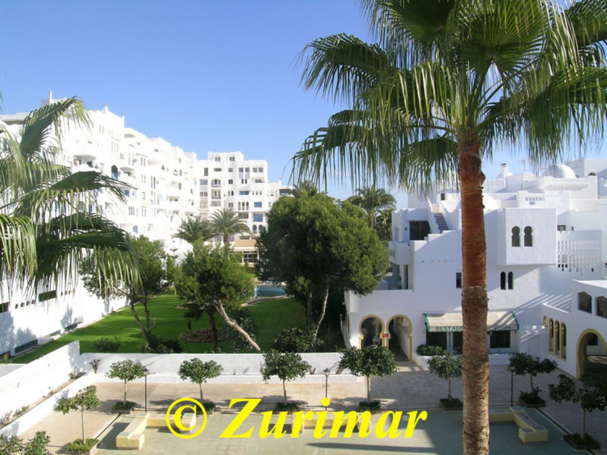 For rent of apartment in Roquetas de Mar