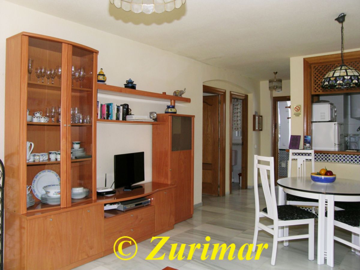 For rent of apartment in Roquetas de Mar