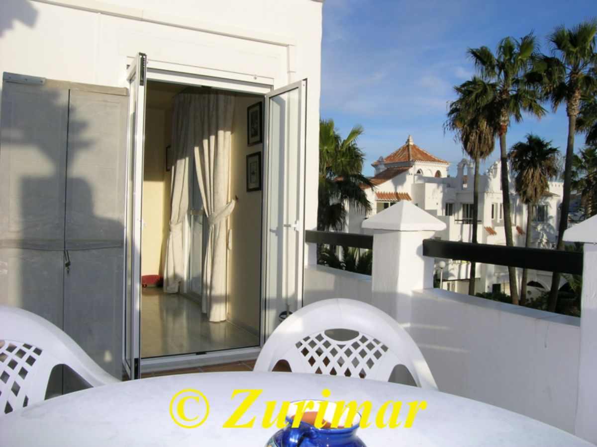 For rent of apartment in Roquetas de Mar