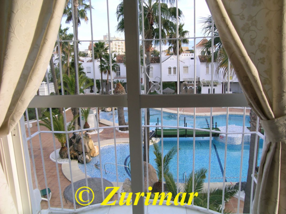 For rent of apartment in Roquetas de Mar