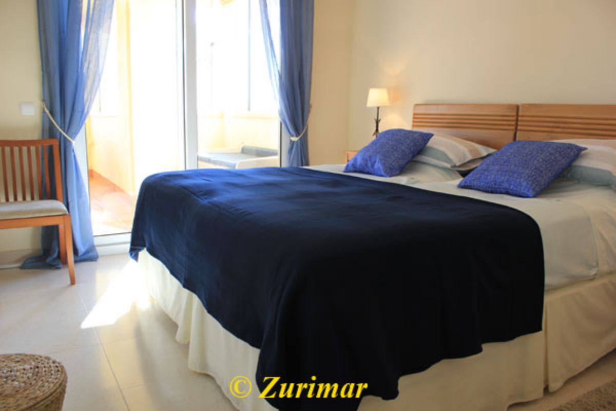 For rent of apartment in Roquetas de Mar