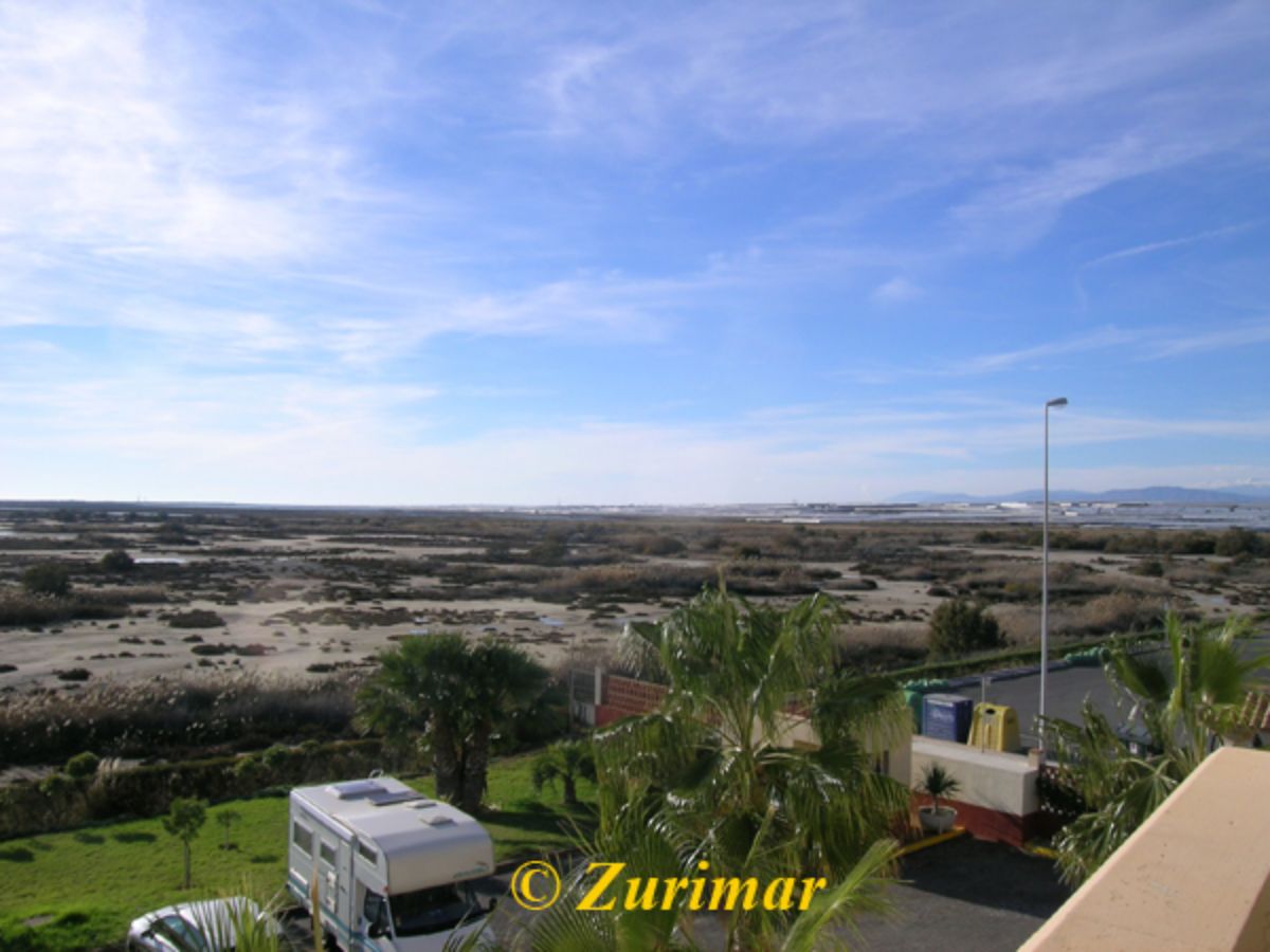 For rent of apartment in Roquetas de Mar