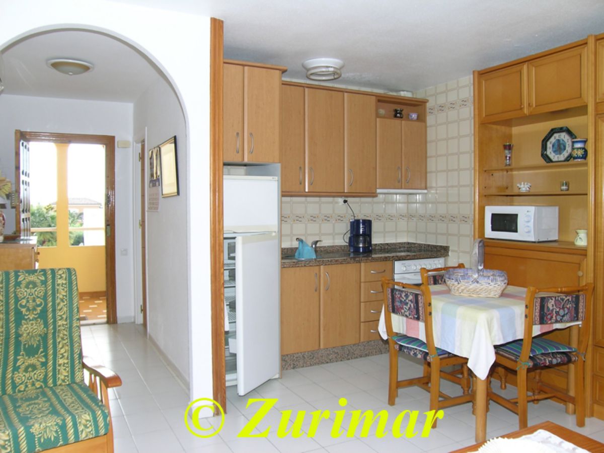 For rent of apartment in Roquetas de Mar