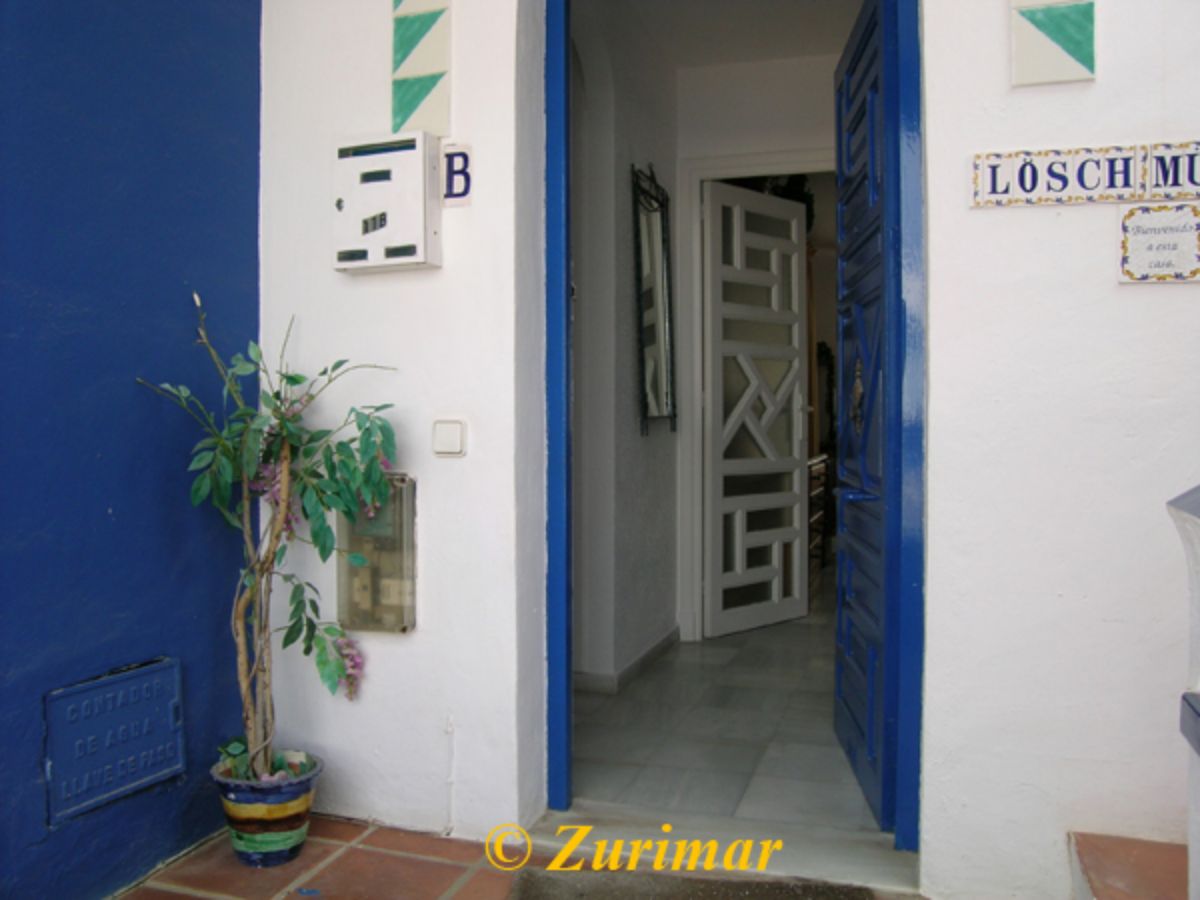 For rent of apartment in Roquetas de Mar